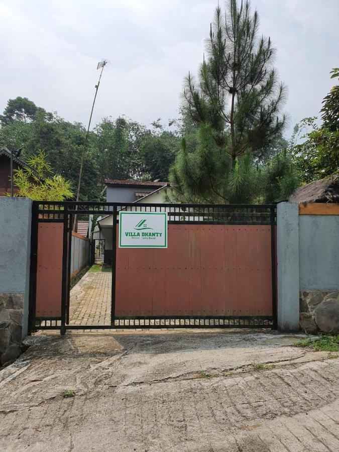 Villa Dhanty Bogor Kültér fotó