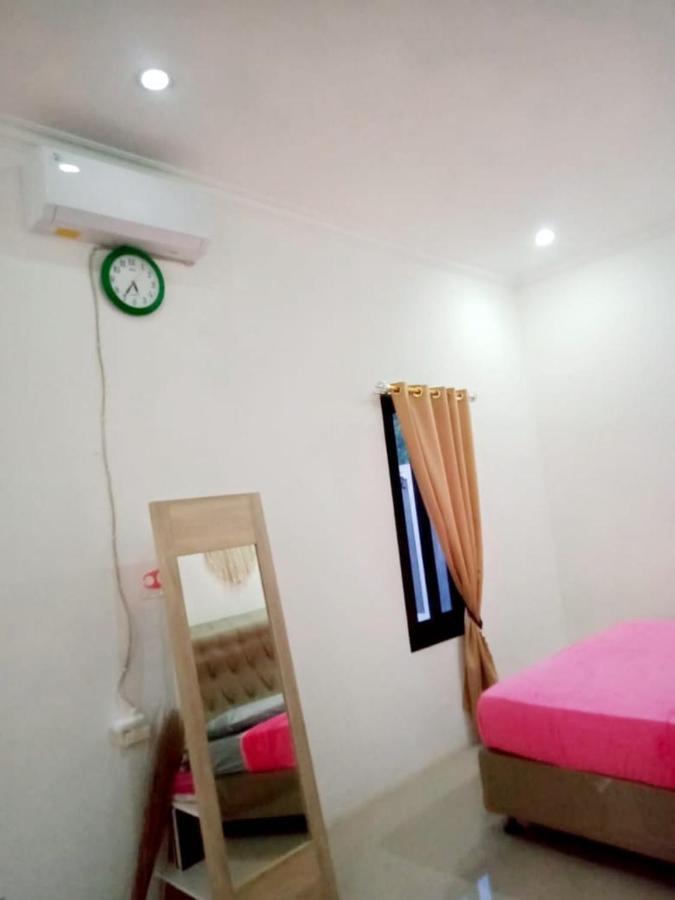 Villa Dhanty Bogor Kültér fotó