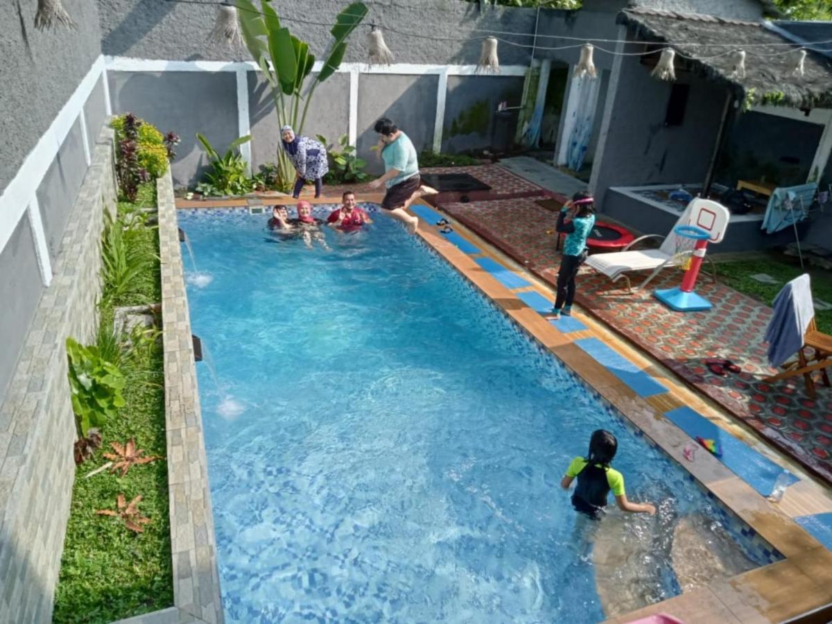 Villa Dhanty Bogor Kültér fotó